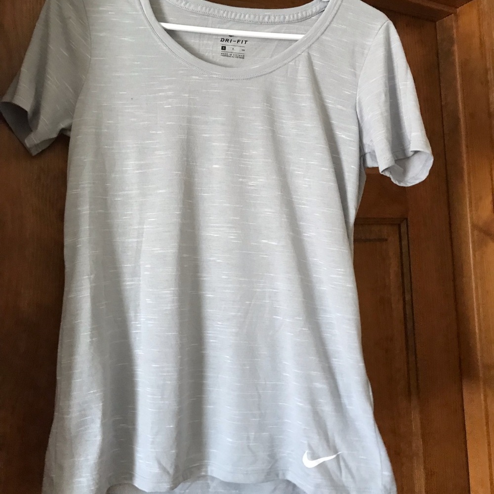 Grey Nike top